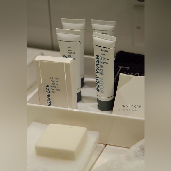 Amina Spa Other - Travel Size Toiletries Set - Soap & Massage Bar, Lotion, Shampoo, and Body Wash